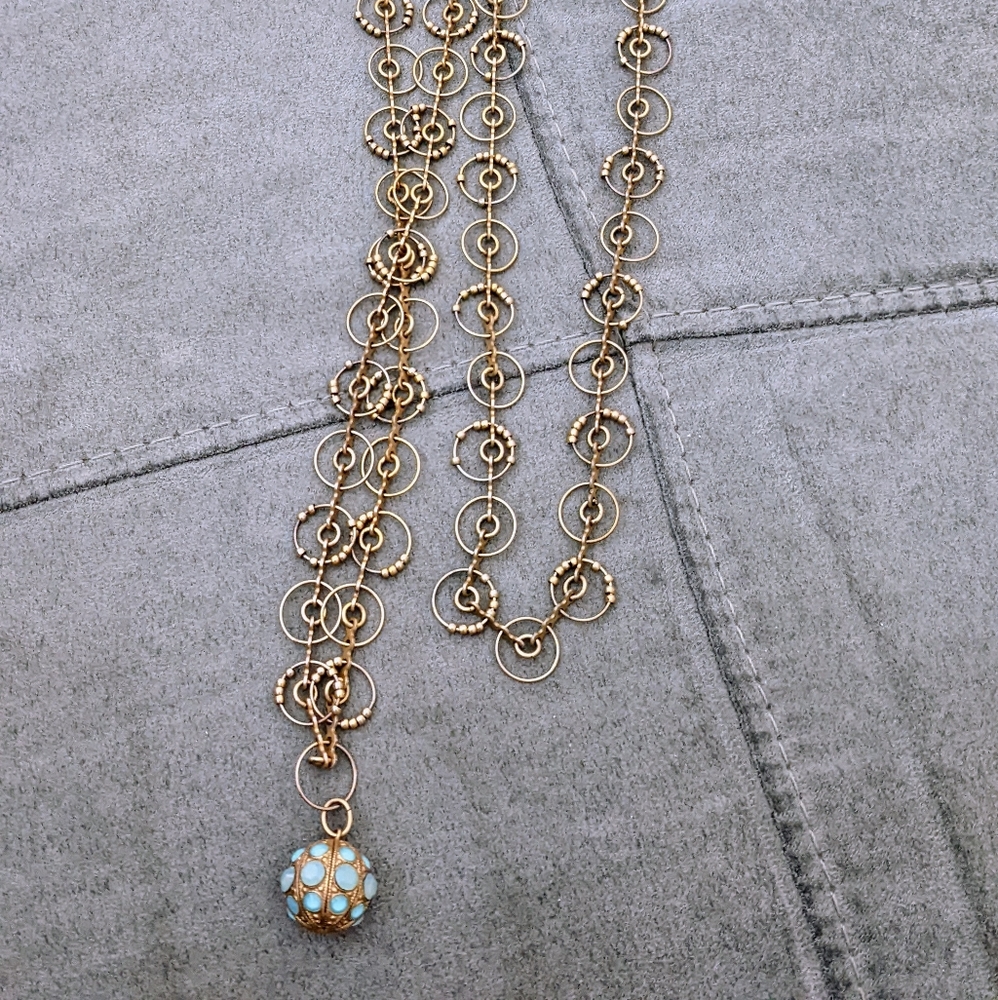 La Vie Parisienne necklace